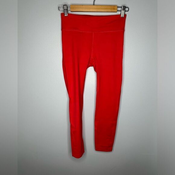 Outdoor Voices Red 7/8 Length Legging Size small - Picture 2 of 4